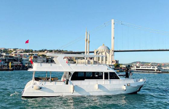 Motor yacht custom 2010 900hp