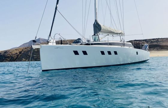 Sailboat Bosailing Loft40 12.5m