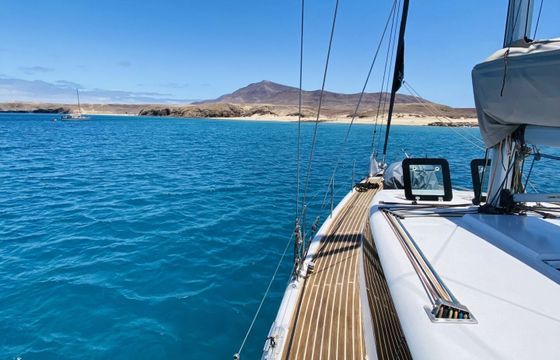 Sailboat Bosailing Loft40 12.5m