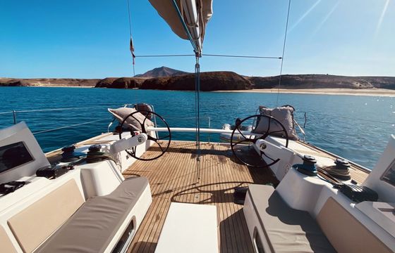 Sailboat Bosailing Loft40 12.5m