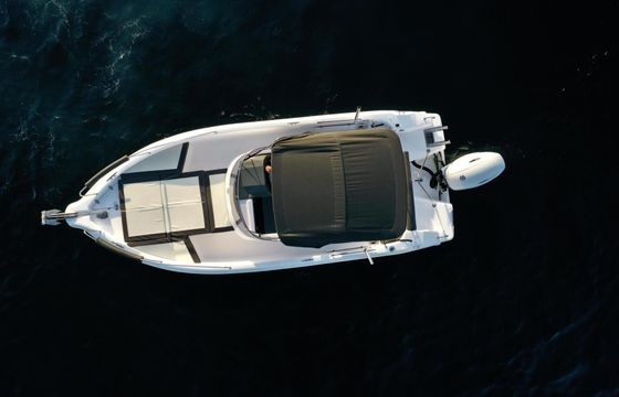 Motorboat B2 MARINE CAP FERRET 702 200hp