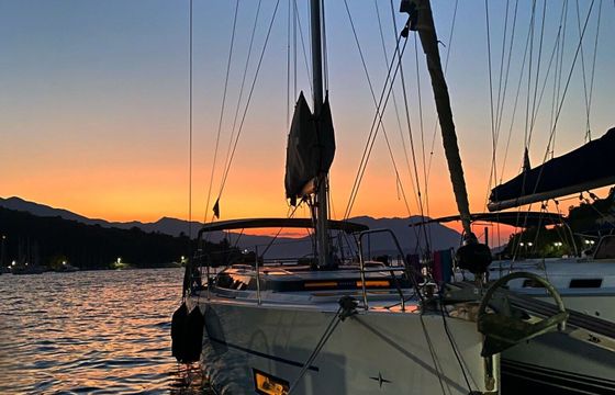 Sailboat Bavaria C45 Holiday 13m