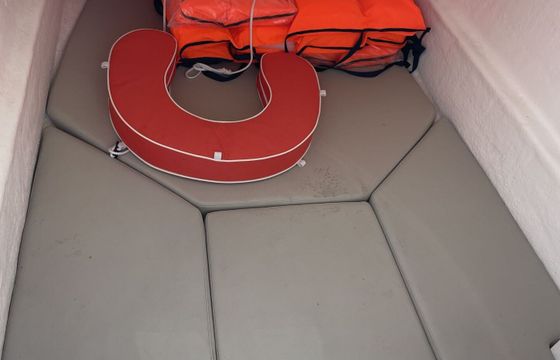 Motorboat Quicksilver Activ 675 Open 200hp