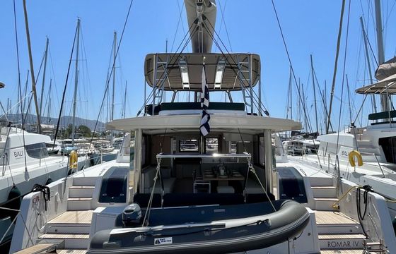 Catamaran Bali 4.8  14m