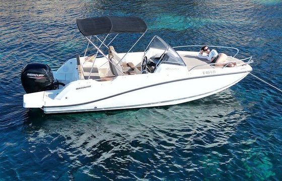 Motorboat Quicksilver Activ 605 Sundeck 150hp