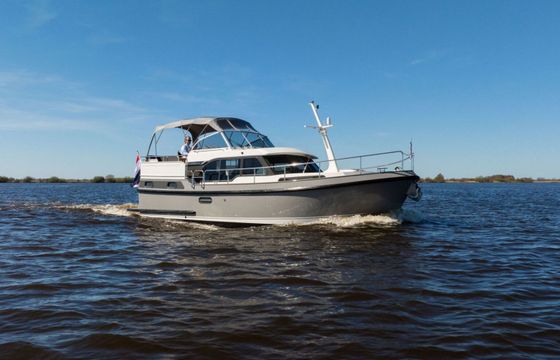 Motorboat Linssen 35 SL AC 110hp