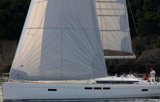 Sailboat JEANNEAU 509 16m