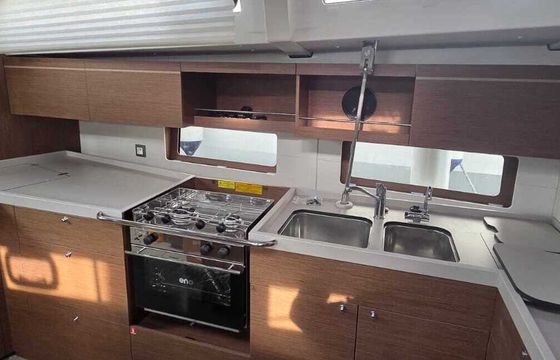Sailboat Oceanis 46.1 (5 cab) 14m