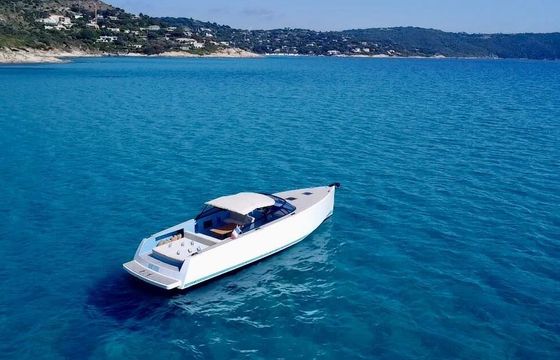Motorboat VanDutch 40 960hp