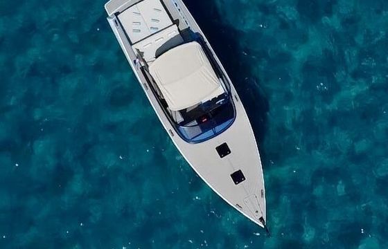 Motorboat VanDutch 40 960hp