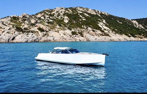 Motorboat VanDutch 40 960hp
