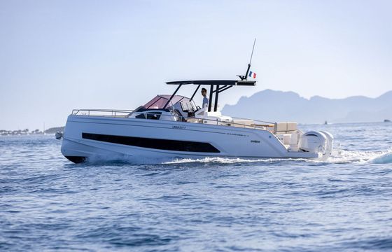 Motor yacht Salpa Avant Garde 600hp