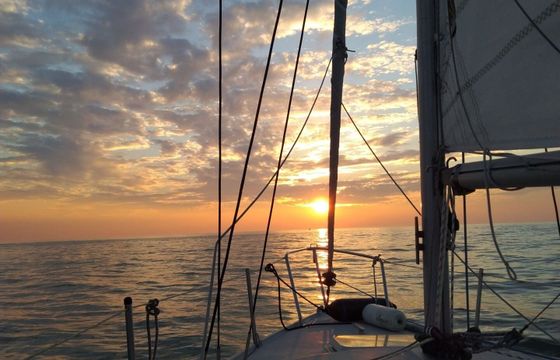 Sailboat Jeanneau Brio 6.6m