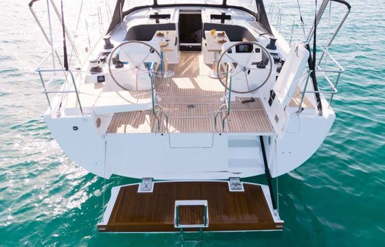 Sailboat Hanse Yachts Hanse 508 - 4 + 1 cab. 15m
