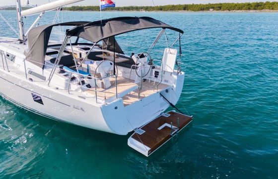 Sailboat Hanse Yachts Hanse 508 - 4 + 1 cab. 15m