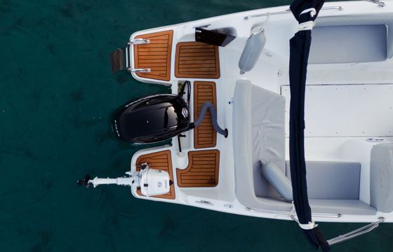 Motorboat Gaia 220 OPEN 150hp