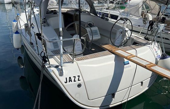 Sailboat BAVARIA CRUISER 41 12.95m