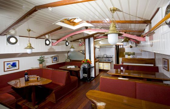 Sailing yacht Custom Tjalk Lis 25m