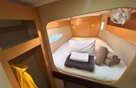 Catamaran FOUNTAINE PAJOT LIPARI 41 11.95m