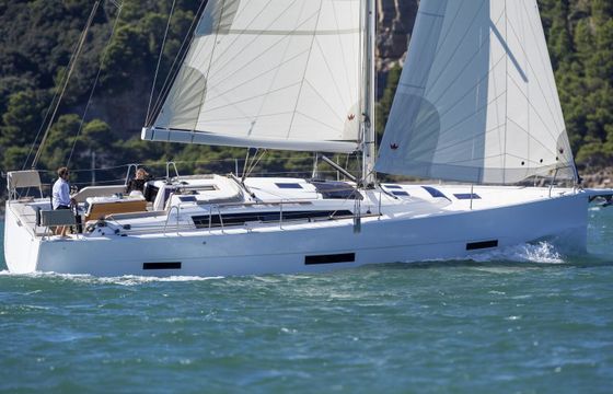 Sailboat Dufour Dufour 430 Grand Large 14.15m