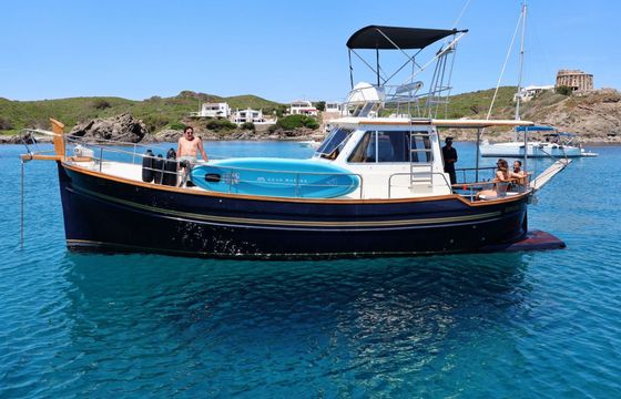 Motorboat Menorquin 120 520hp