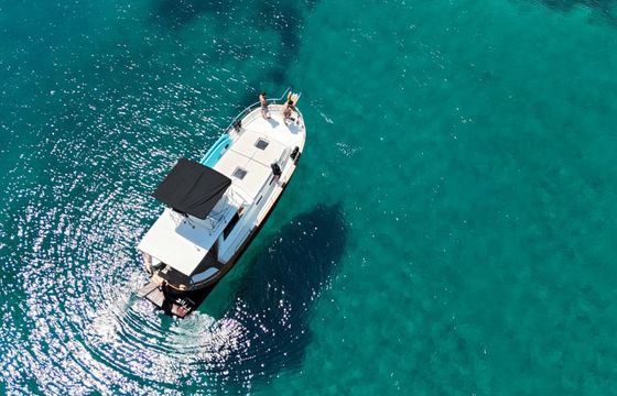 Motorboat Menorquin 120 520hp