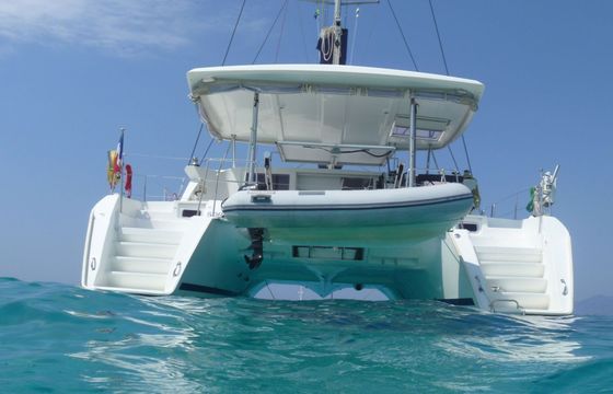 Catamaran LAGOON 420 12.7m