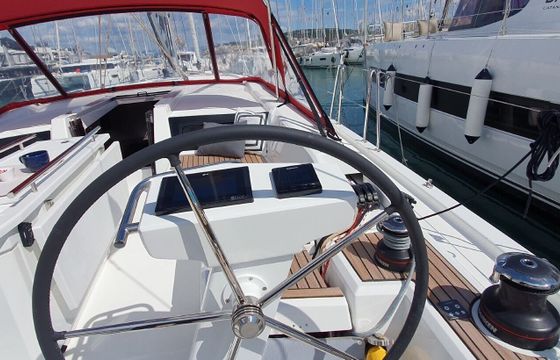 Sailboat Bénéteau Oceanis 46.1 14m