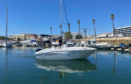 Motorboat Astilux 600 Open 140hp