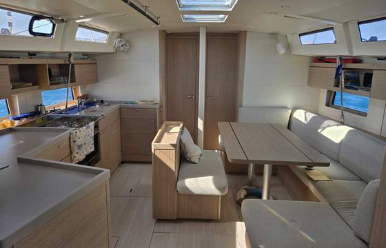 Sailboat Beneteau Oceanis 46.1 14m
