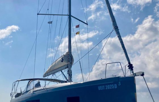 Sailboat Beneteau Oceanis 46.1 14m