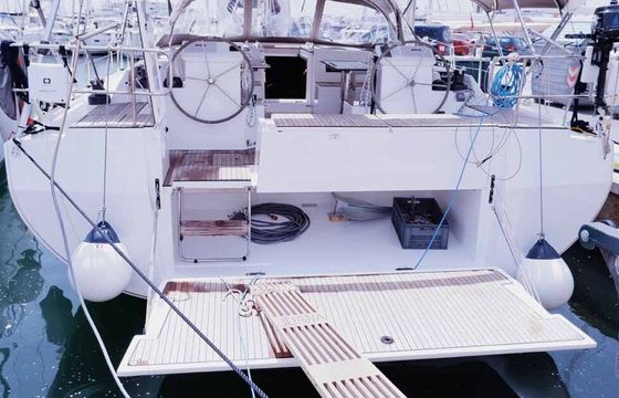 Sailboat Bavaria Yachtbau Bavaria C50 Style - 5 + 1 cab. 15m