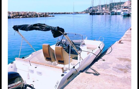 Motorboat Quicksilver ACTIV  605 OPEN 115CV 115hp