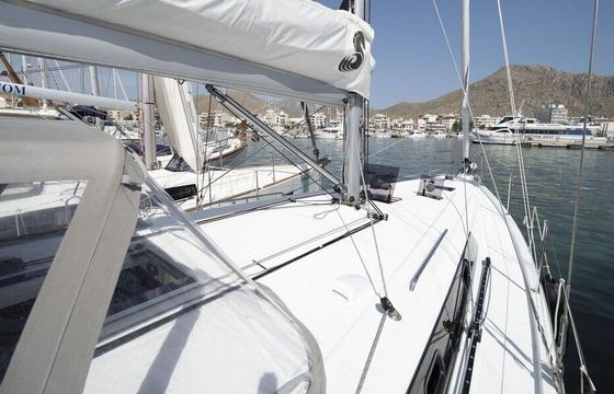 Sailboat Beneteau Oceanis 41.1 Perfomance 12m
