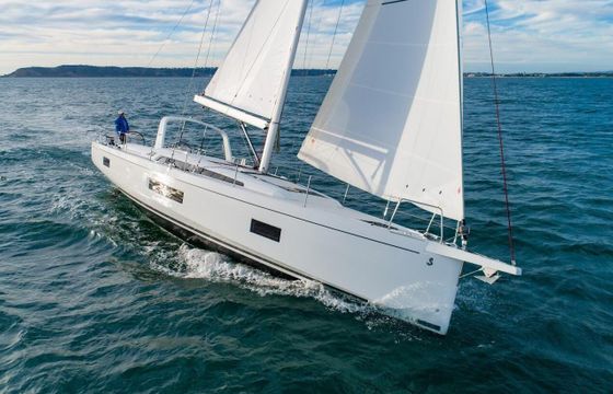 Sailboat Oceanis 51.1 15m