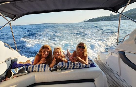 Motorboat Sunseeker Superhawk 48', Grimaud, 15 mètres 900hp