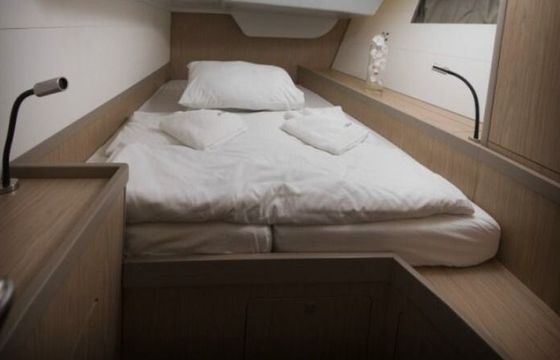 Sailboat Beneteau Oceanis 48 14.6m