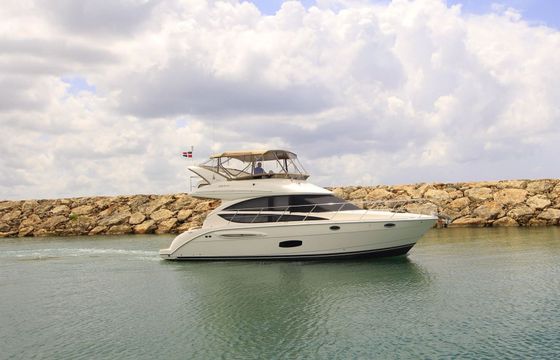 Motorboat MERIDIAN 42