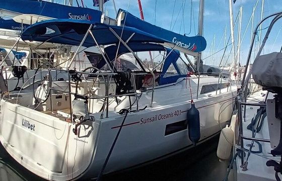 Sailboat Bénéteau Oceanis 40.1 12m