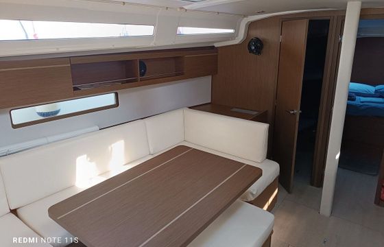 Sailboat Bénéteau Oceanis 40.1 12m