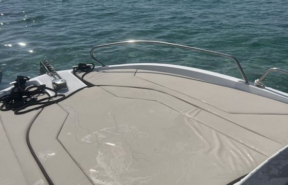Motorboat Beneteau Flyer 6.6 Sundeck 150hp