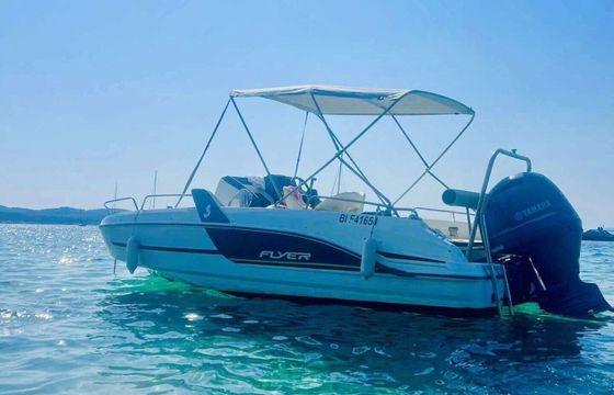 Motorboat Beneteau Flyer 6.6 Sundeck 150hp