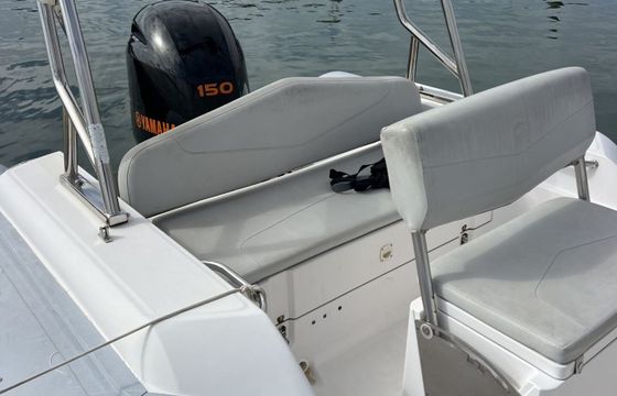 Motorboat Capelli Capelli Tempest 625 150hp