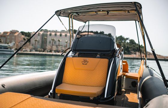RIB Prua al vento Thor 8.0 300hp