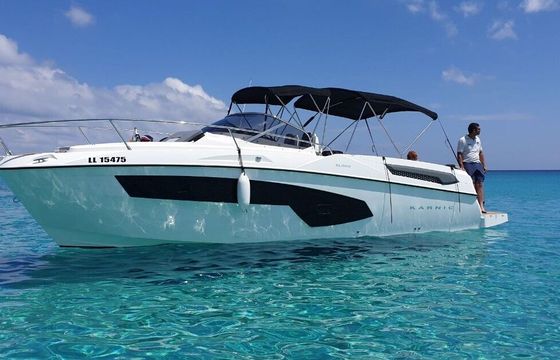 Motorboat Karnic SL800 500hp
