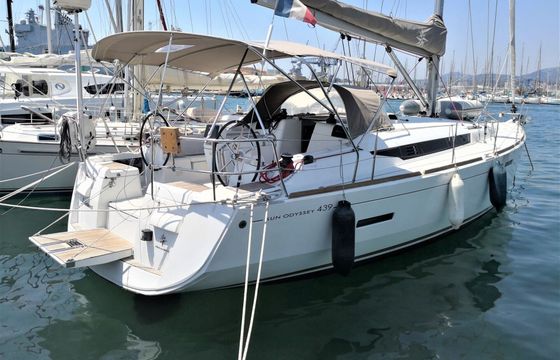 Sailboat JEANNEAU SUN ODYSSEY 439 12.98m