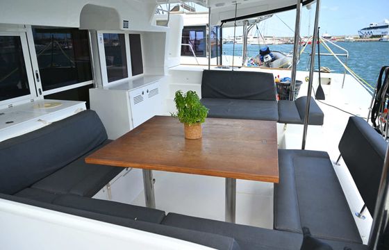 Catamaran Lagoon Lagoon 450 F 13.6m