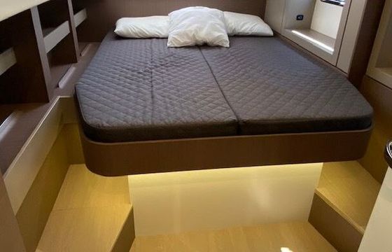 Catamaran Bali 4.6 Mira 14m