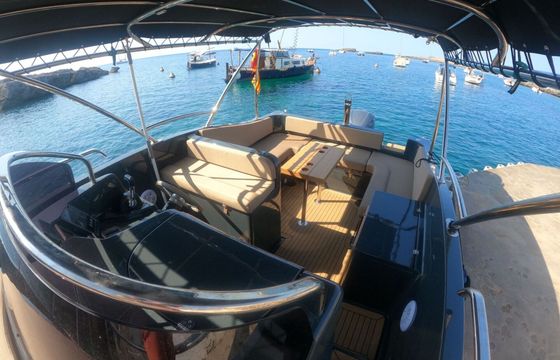 Motorboat Moonday Moonday 78 WA 250hp