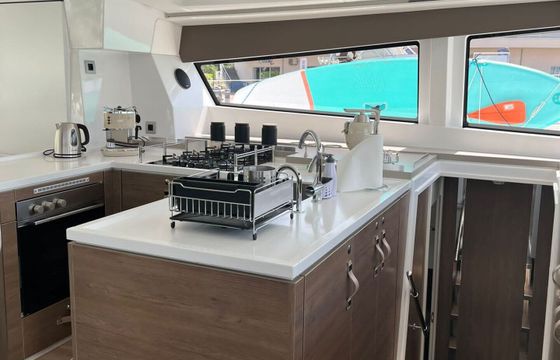 Catamaran Bali 5.4 16m